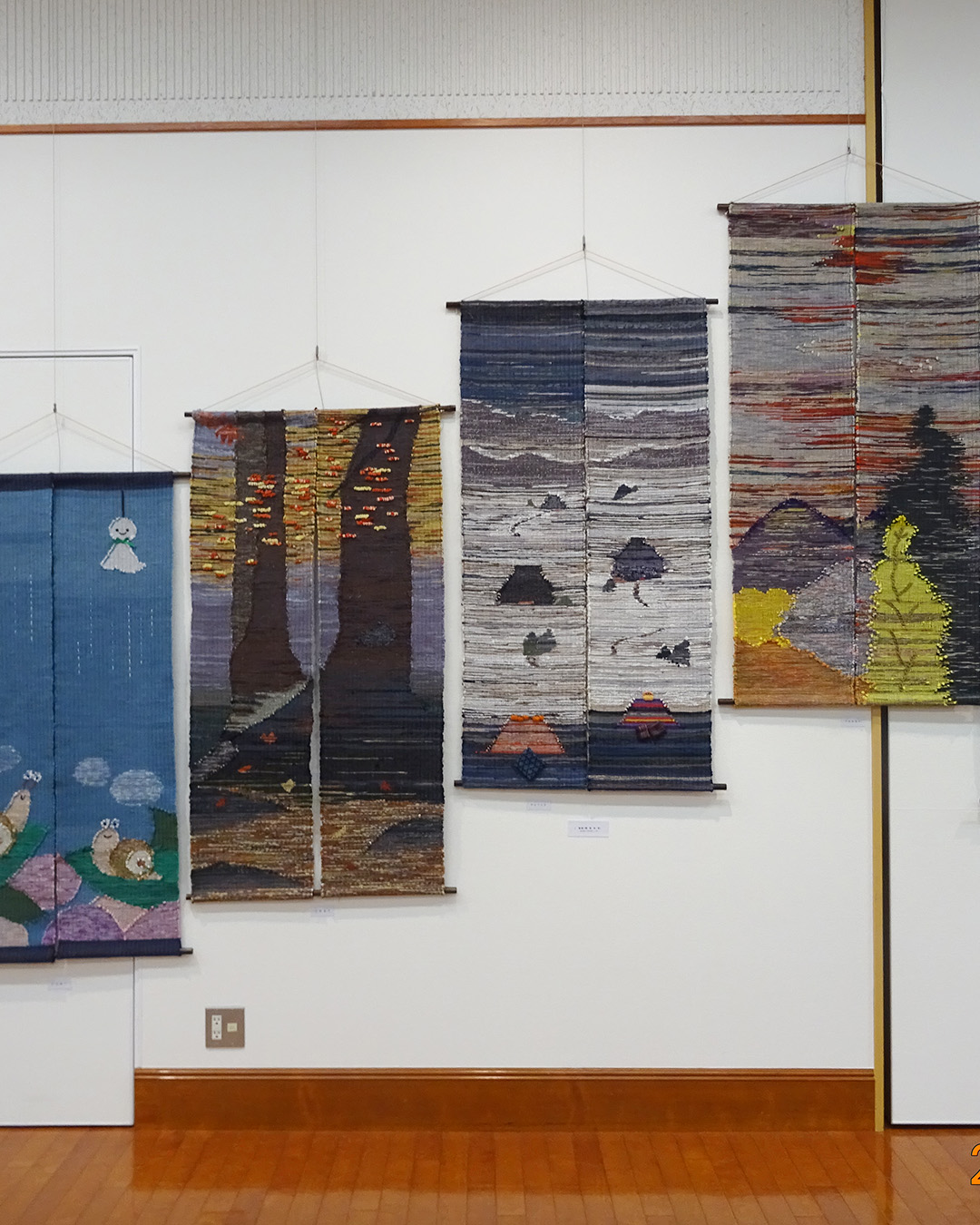 物語をテーマにしたタペストリー